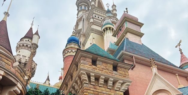 Natural Beauty in Design: The Charm of Natural Stone at Disneyland Hong Kong